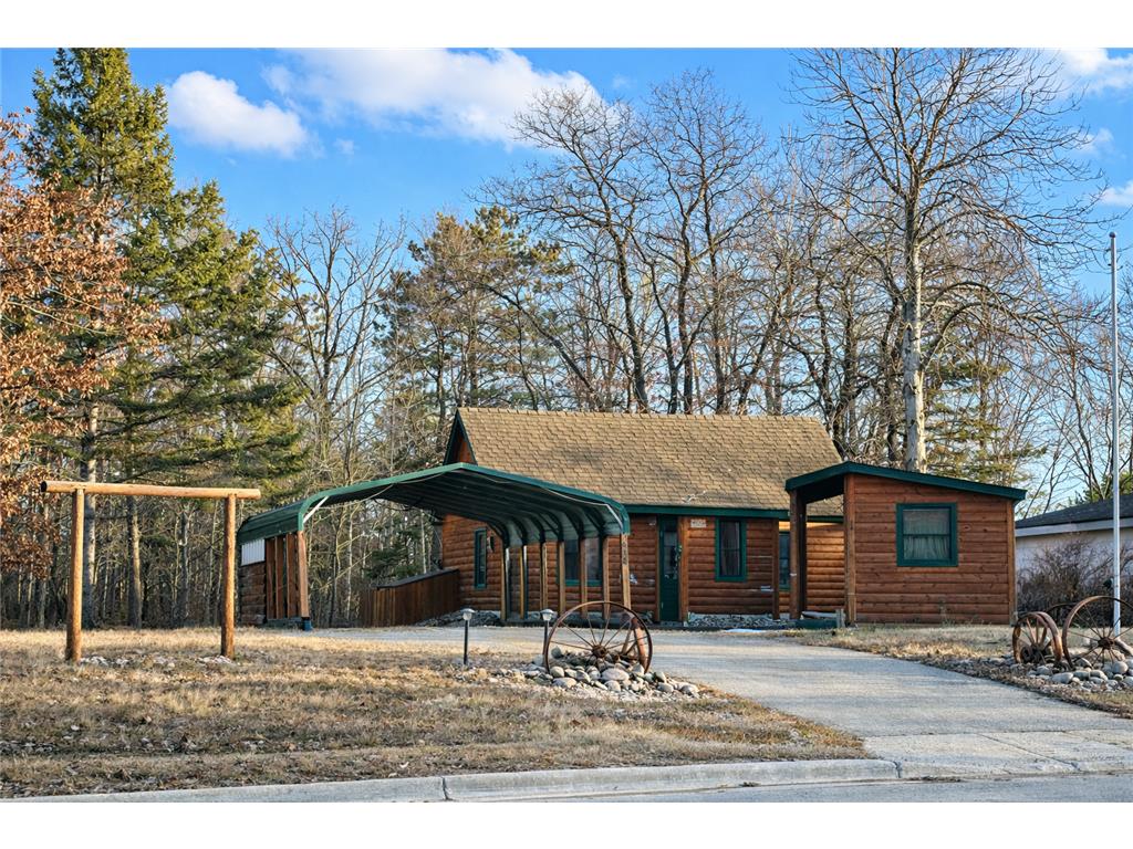 618 1st Street NE Menahga MN 56464 7031517 image1