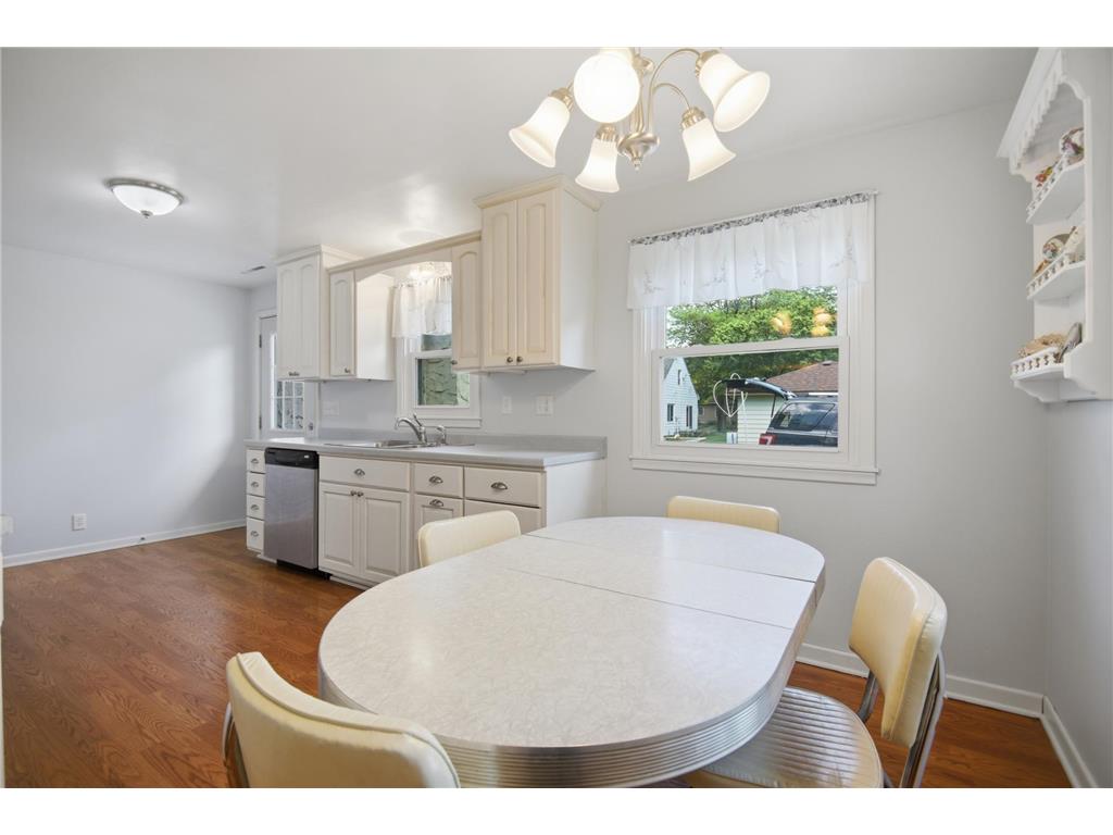 618 E University Street Owatonna MN 55060 7084407 image10