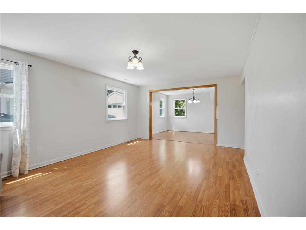 618 E University Street Owatonna MN 55060 7084407 image17