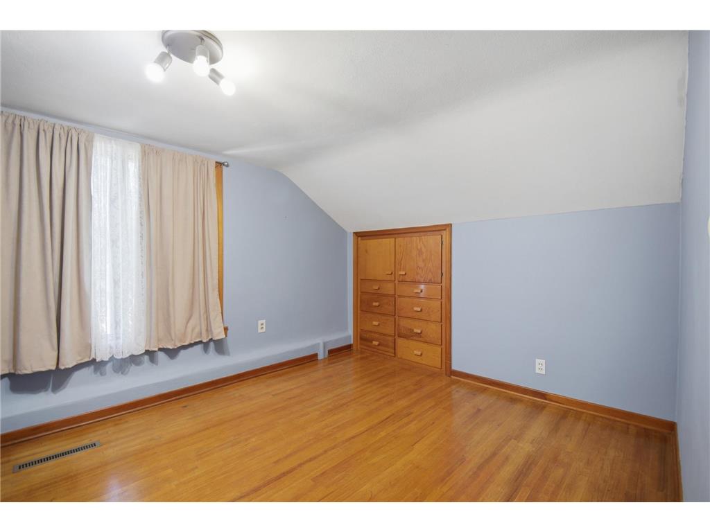 618 E University Street Owatonna MN 55060 7084407 image30