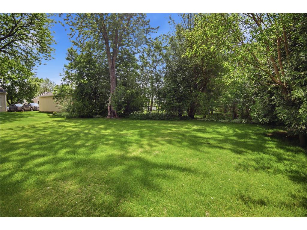 618 E University Street Owatonna MN 55060 7084407 image40