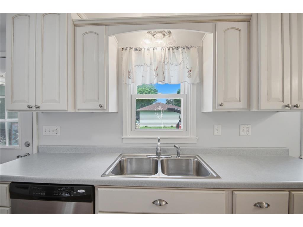 618 E University Street Owatonna MN 55060 7084407 image7