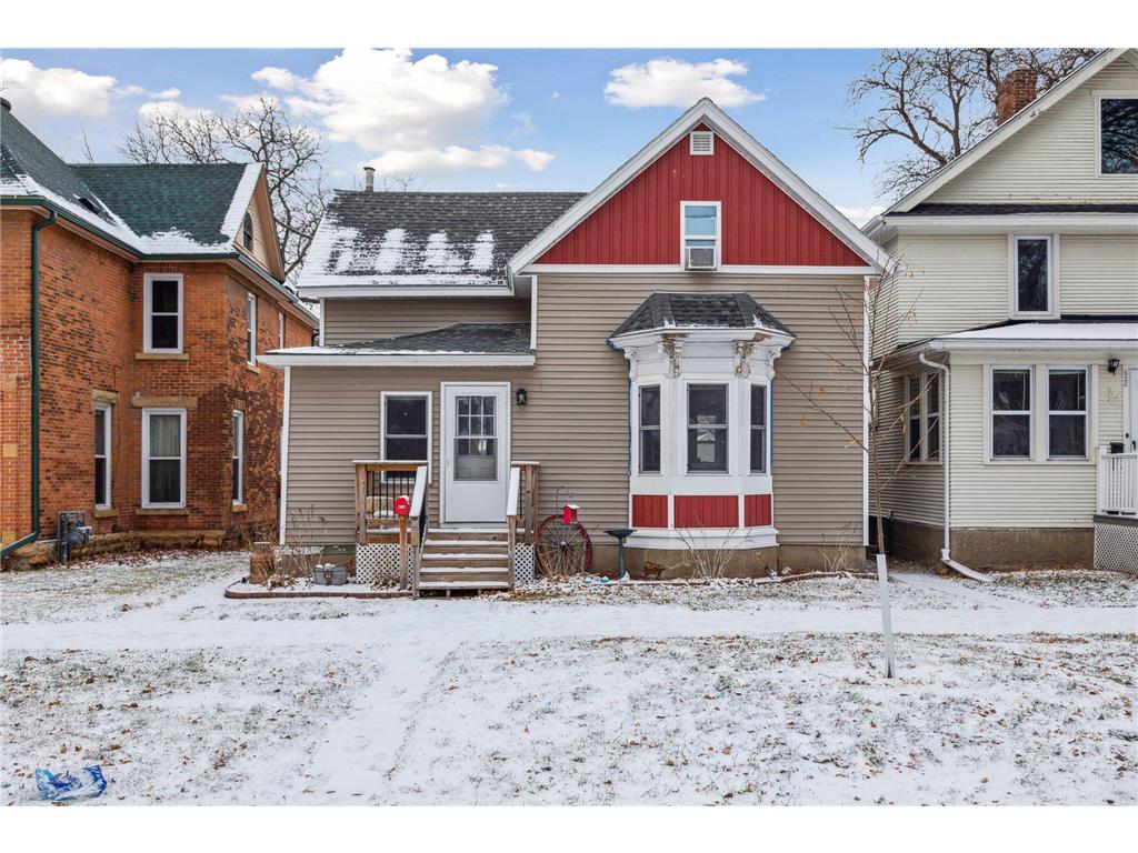 618 N Broad Street Mankato MN 56001 6475491 image1