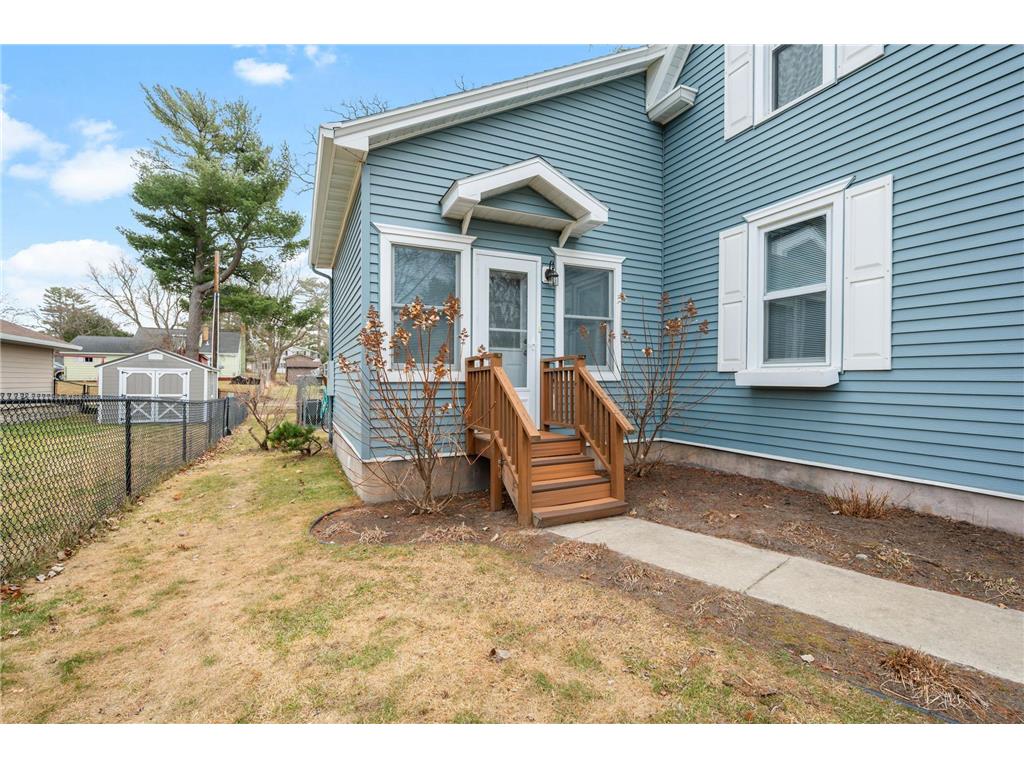618 NW 5th Avenue Grand Rapids MN 55744 7060962 image36