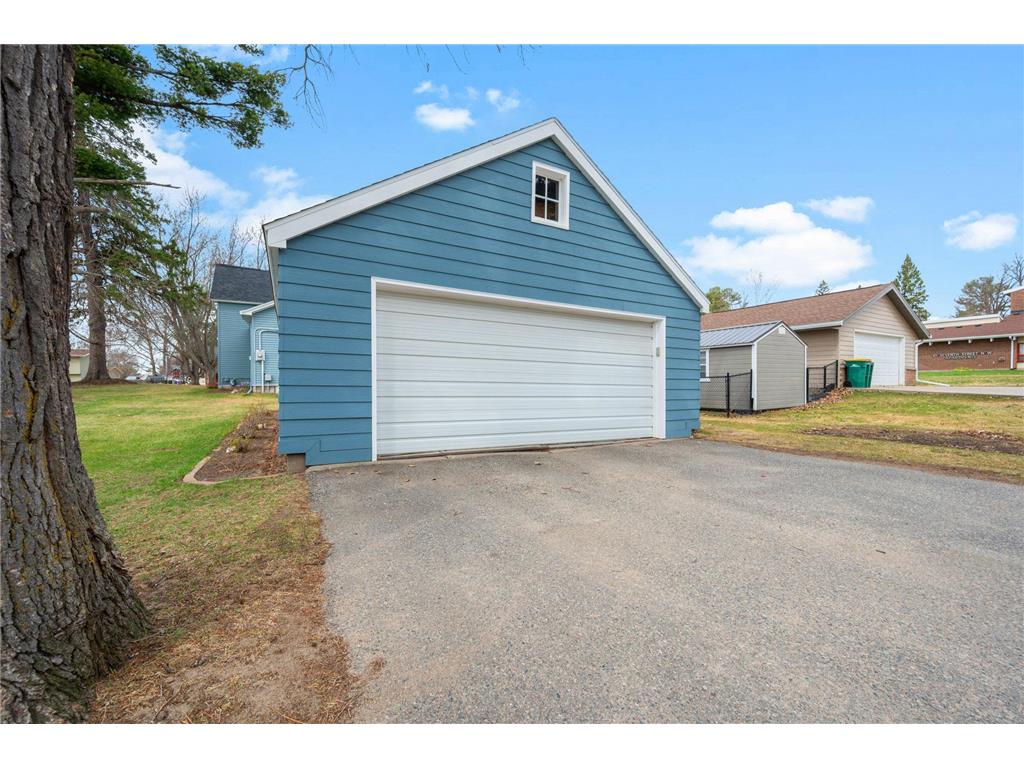 618 NW 5th Avenue Grand Rapids MN 55744 7060962 image38