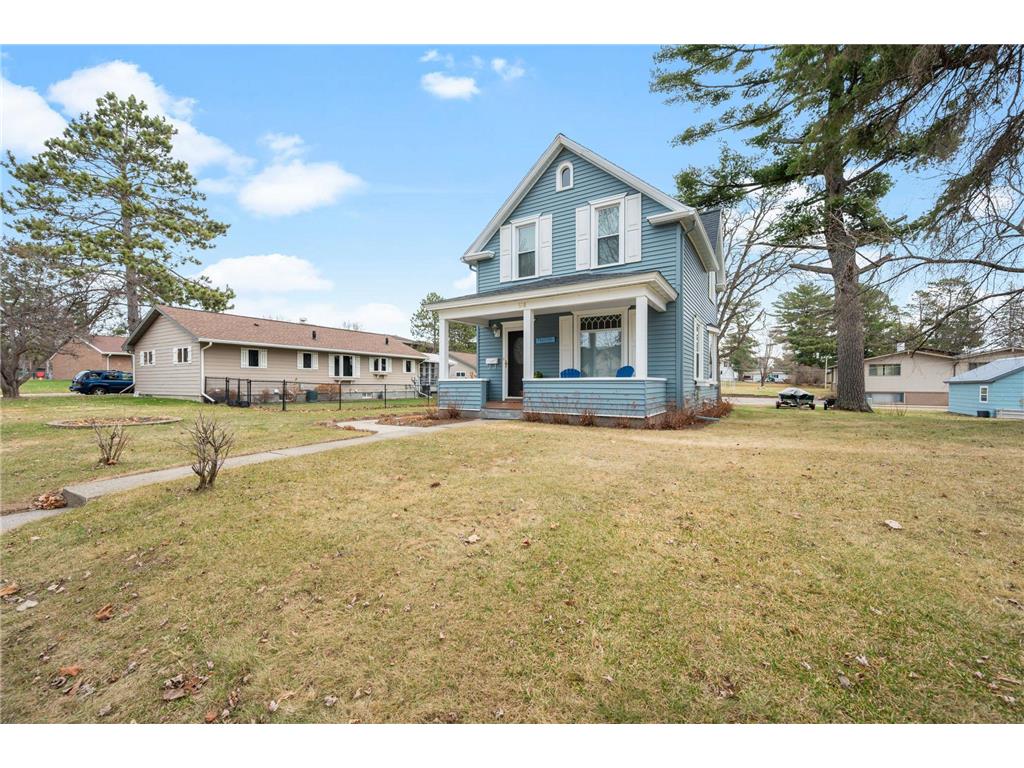 618 NW 5th Avenue Grand Rapids MN 55744 7060962 image46