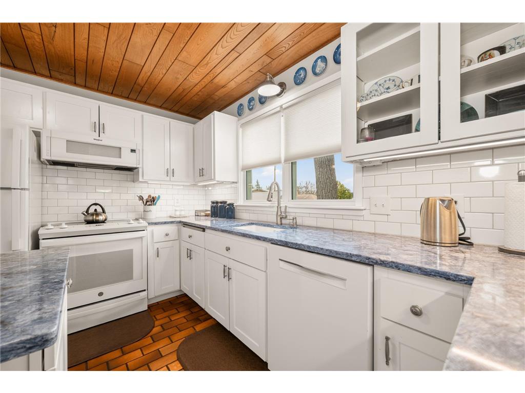 618 NW 5th Avenue Grand Rapids MN 55744 7060962 image7