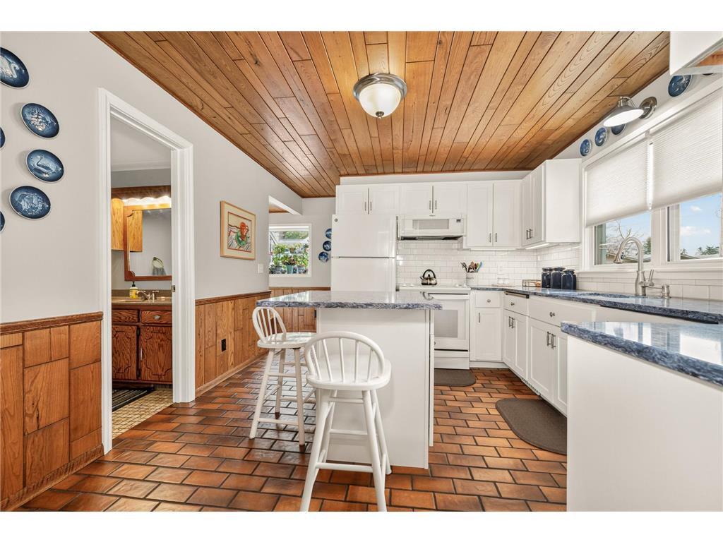 618 NW 5th Avenue Grand Rapids MN 55744 7060962 image9