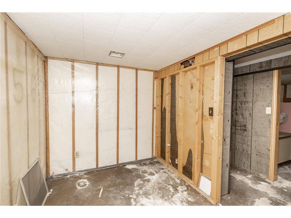 618 Oak Street N Fargo ND 58102 7072548 image32