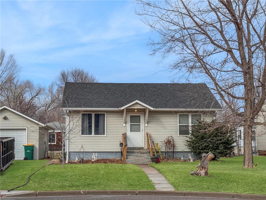 618 Soucy Drive Marshall MN 56258 6692122 image1