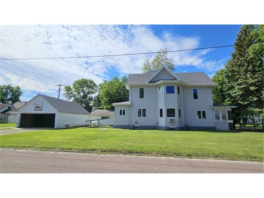 618 W 5th Street, Graceville, MN, 56240 MLS 6560613 Edina Realty