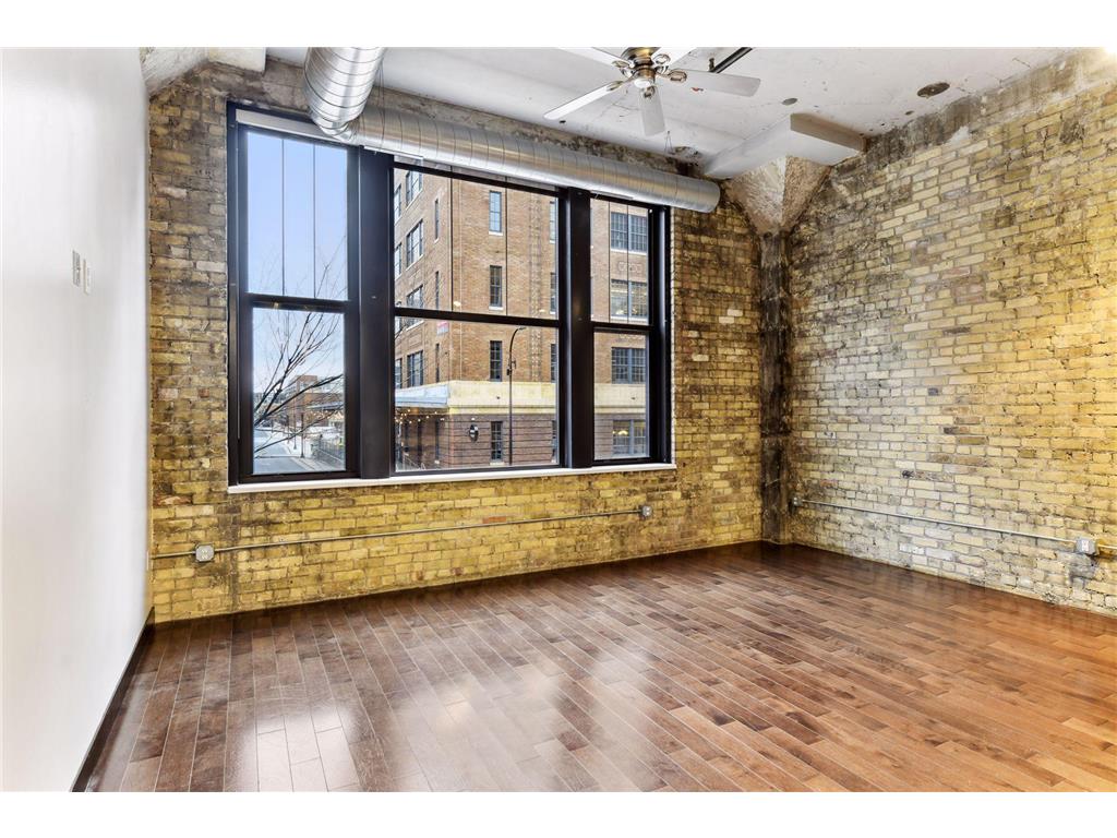 618 Washington Avenue N #200 Minneapolis MN 55401 7081691 image4