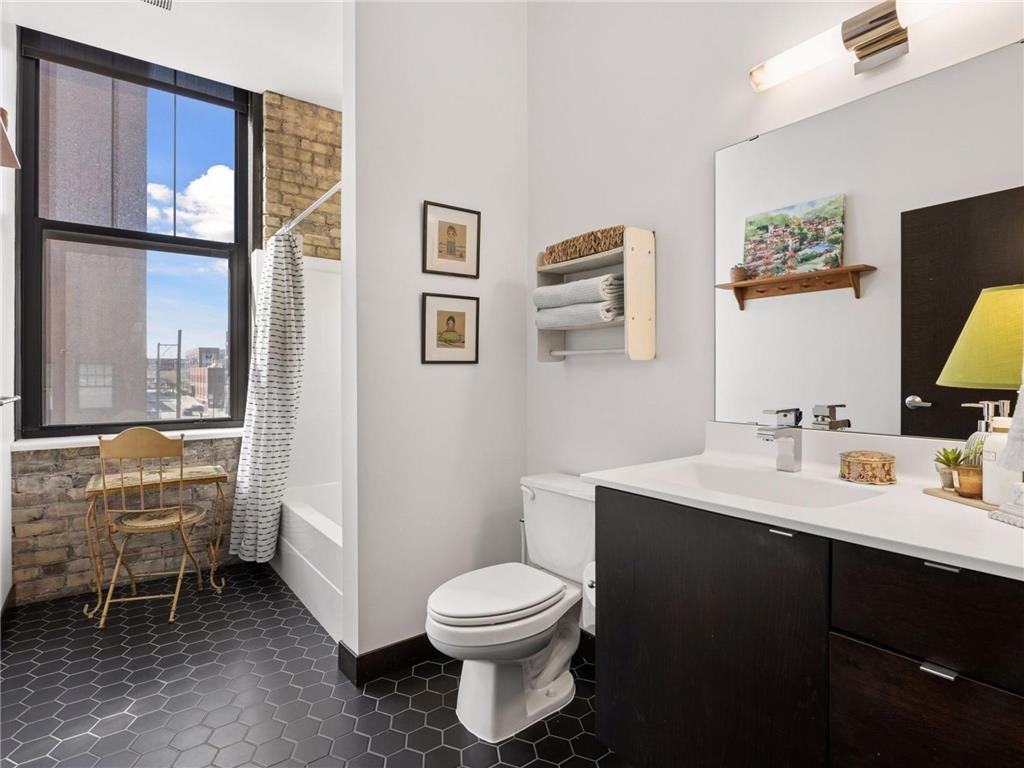 618 Washington Avenue N #301 Minneapolis MN 55401 7035847 image23