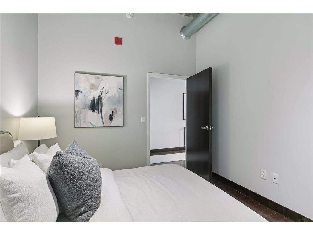 618 Washington Avenue N #500 Minneapolis MN 55401 7066115 image16