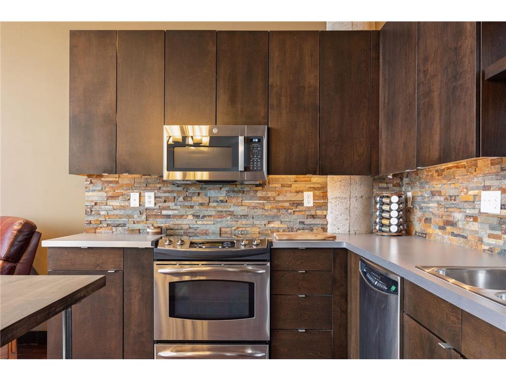 618 Washington Avenue N #602 Minneapolis MN 55401 7096478 image16