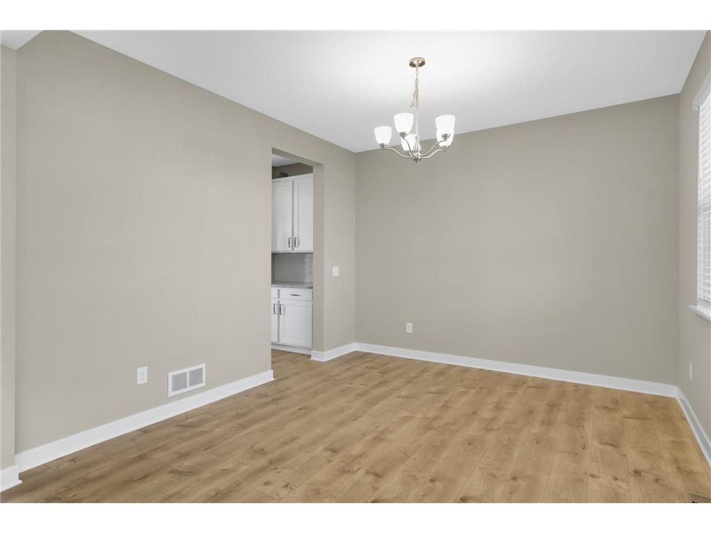 6180 Martin Avenue NE Albertville MN 55301 7085817 image20