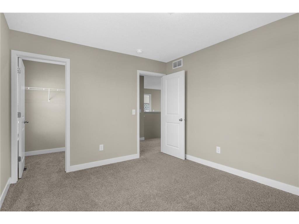 6180 Martin Avenue NE Albertville MN 55301 7085817 image33