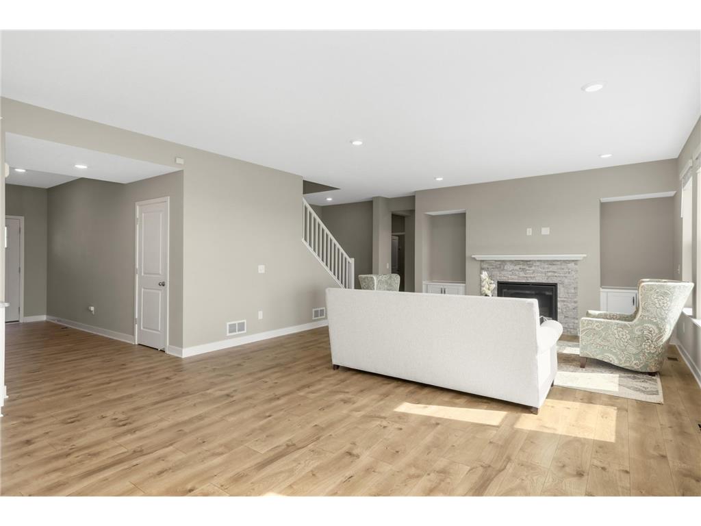 6180 Martin Avenue NE Albertville MN 55301 7085817 image9