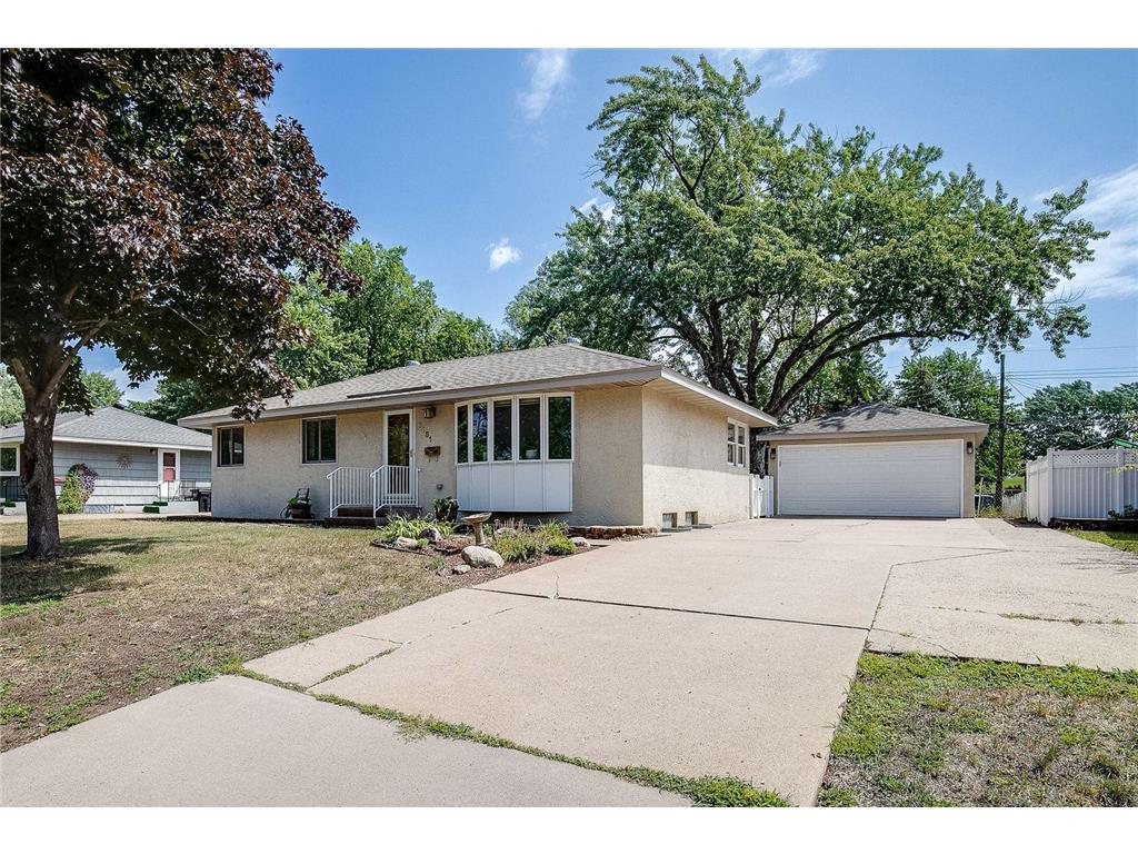 6181 6th Street NE Fridley MN 55432 6403253 image1