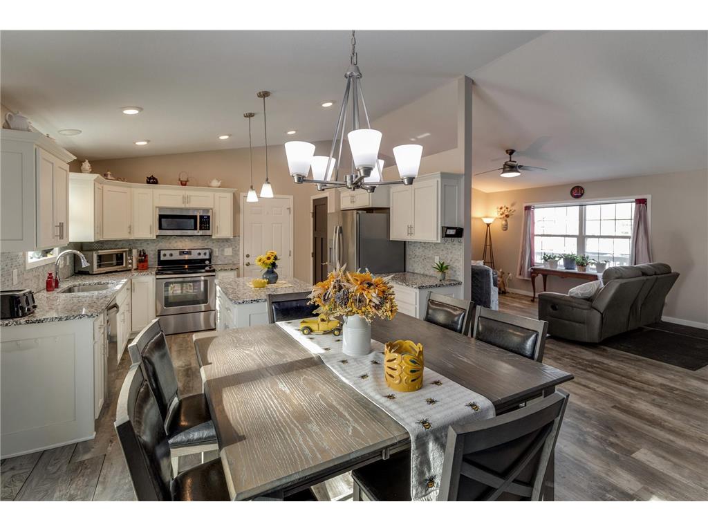 6185 Fairfax Court Baxter MN 56425 7014400 image2