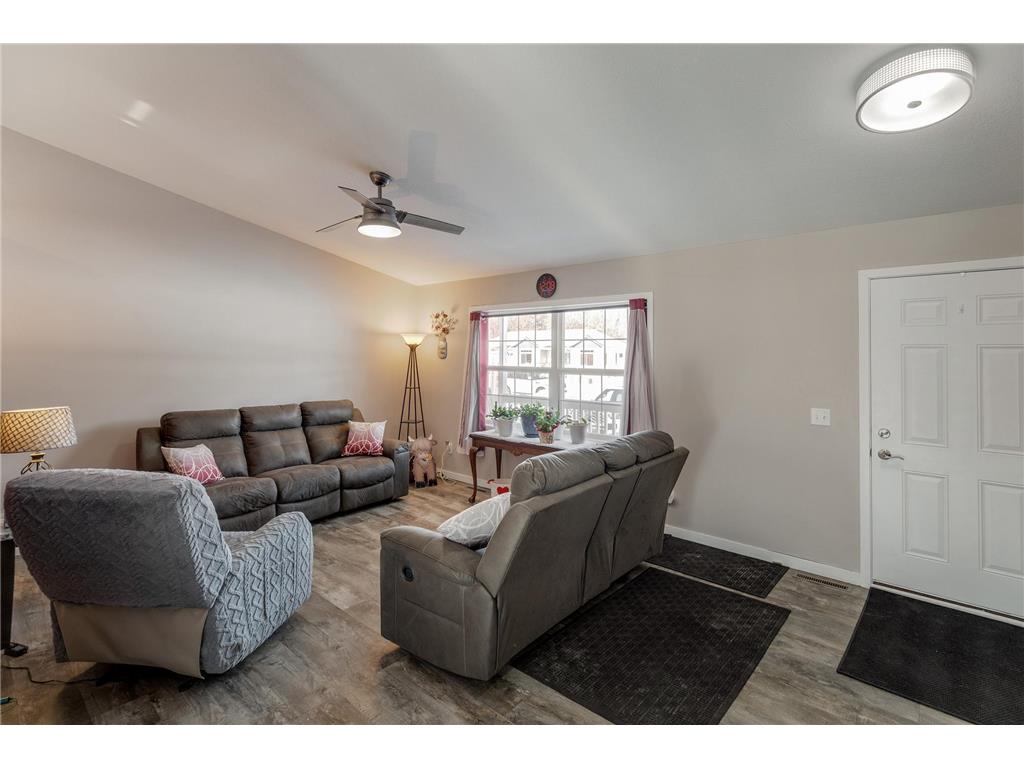 6185 Fairfax Court Baxter MN 56425 7014400 image9