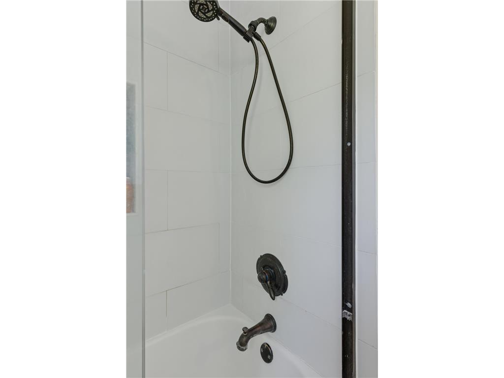 6185 Partridge Court Lino Lakes MN 55110 - Bald Eagle 7014887 image41