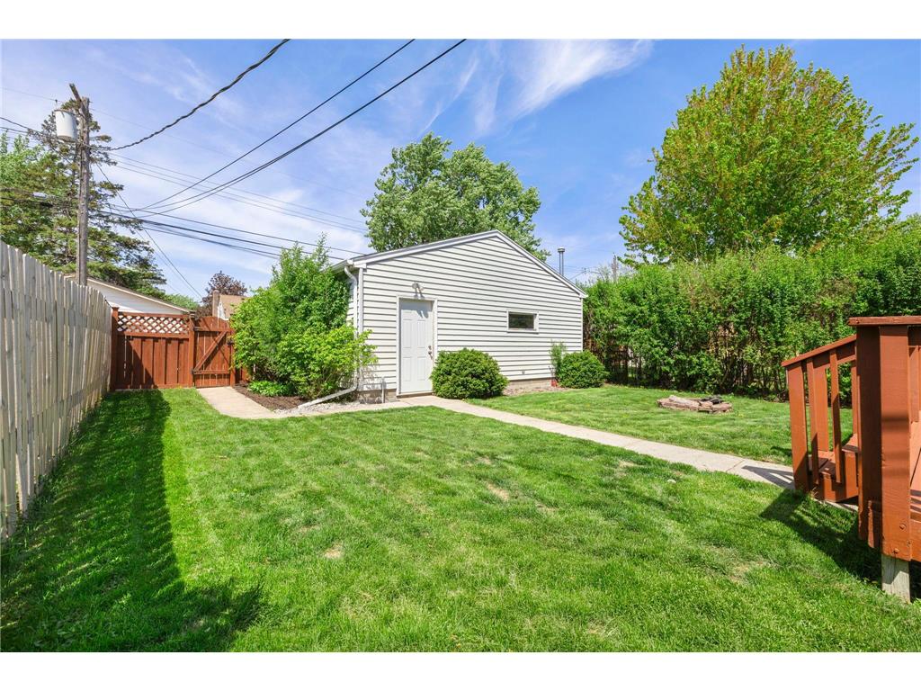 619 12th Avenue N South Saint Paul MN 55075 7075048 image44