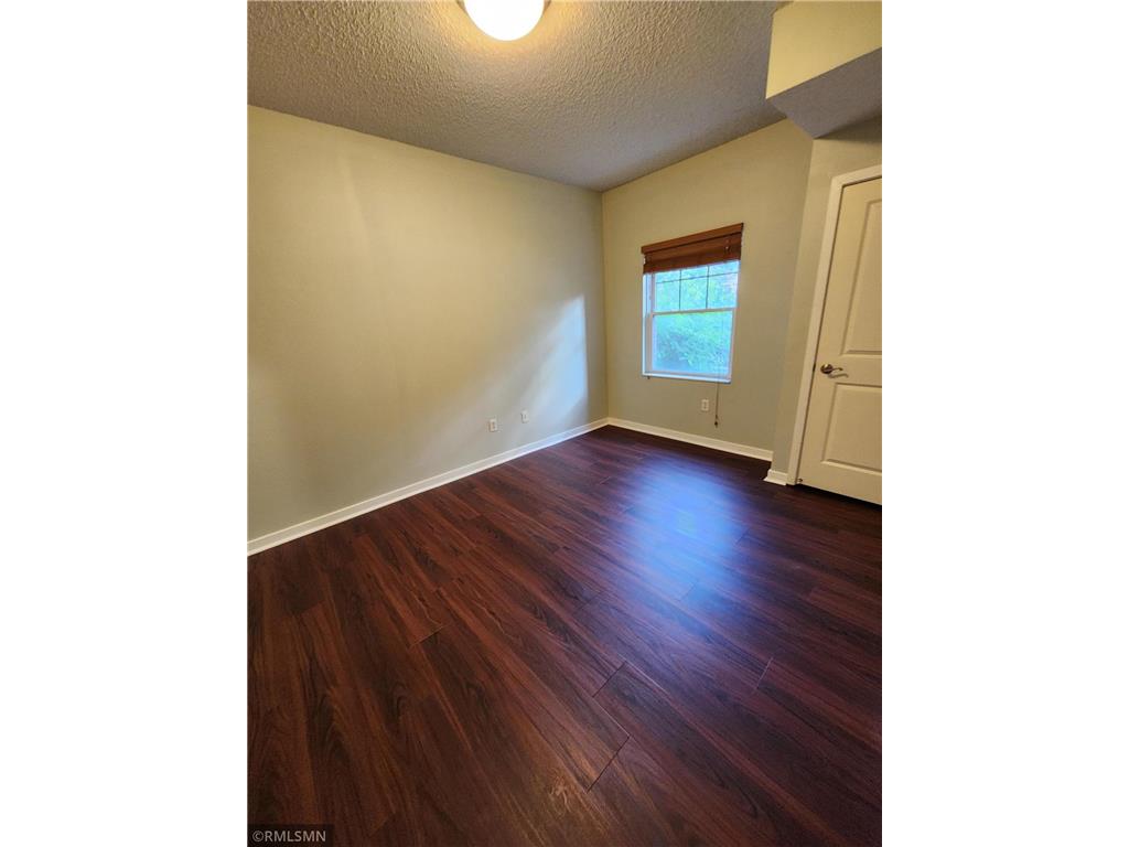 619 8th Street SE #103 Minneapolis MN 55414 6754976 image13