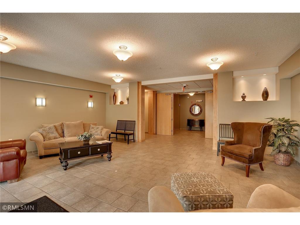 619 8th Street SE #103 Minneapolis MN 55414 6754976 image3