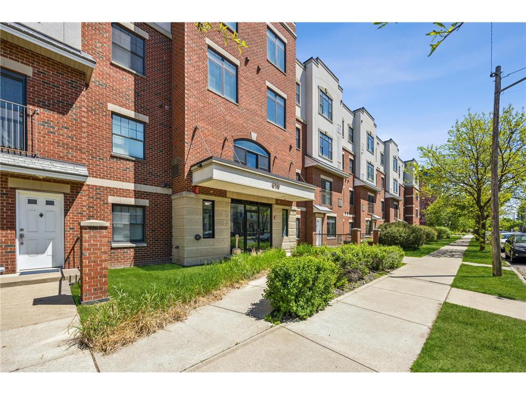 619 8th Street SE #303 Minneapolis MN 55414 6717439 image3