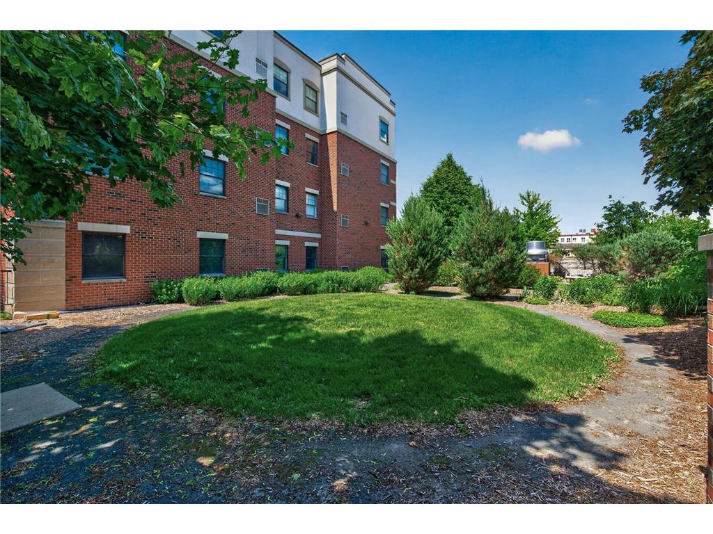 619 8th Street SE #308 Minneapolis MN 55414 7086650 image41