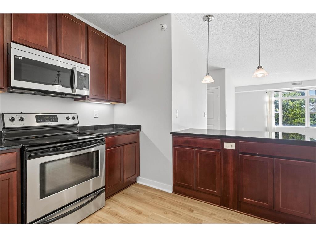 619 8th Street SE #315 Minneapolis MN 55414 7001145 image12