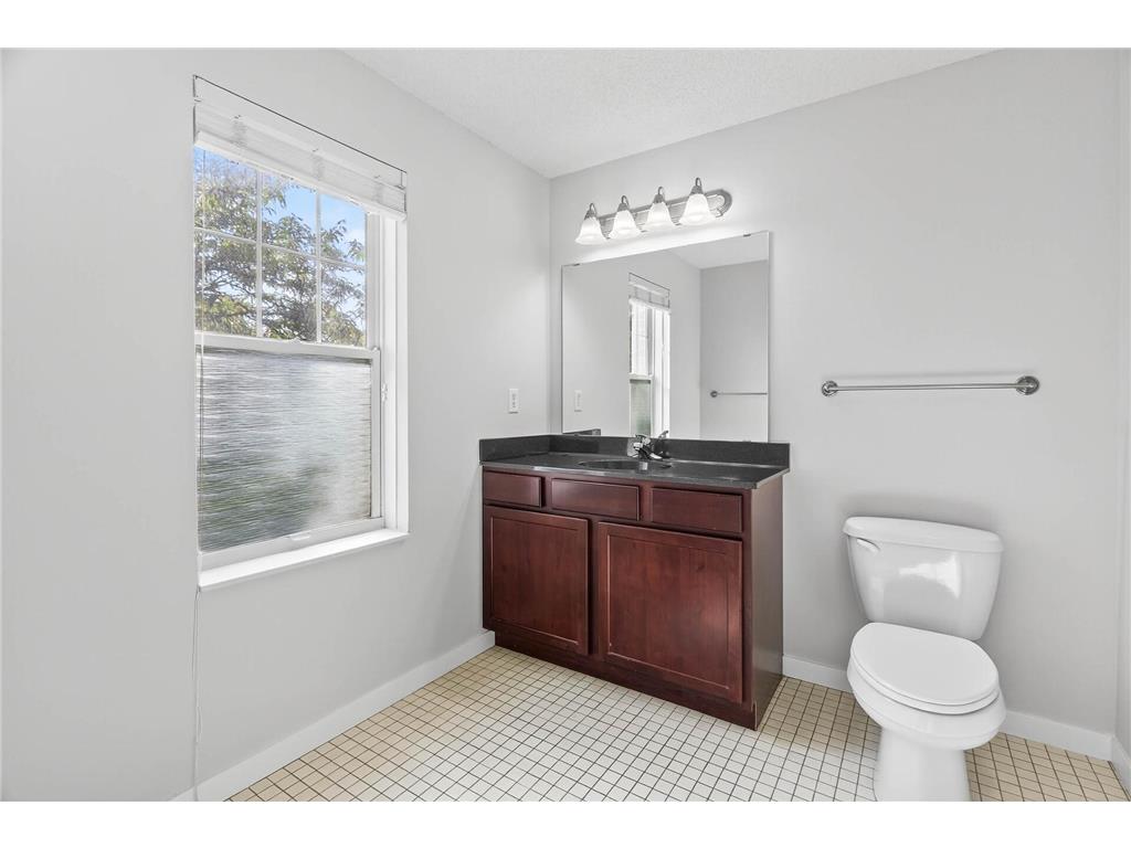 619 8th Street SE #315 Minneapolis MN 55414 7001145 image17