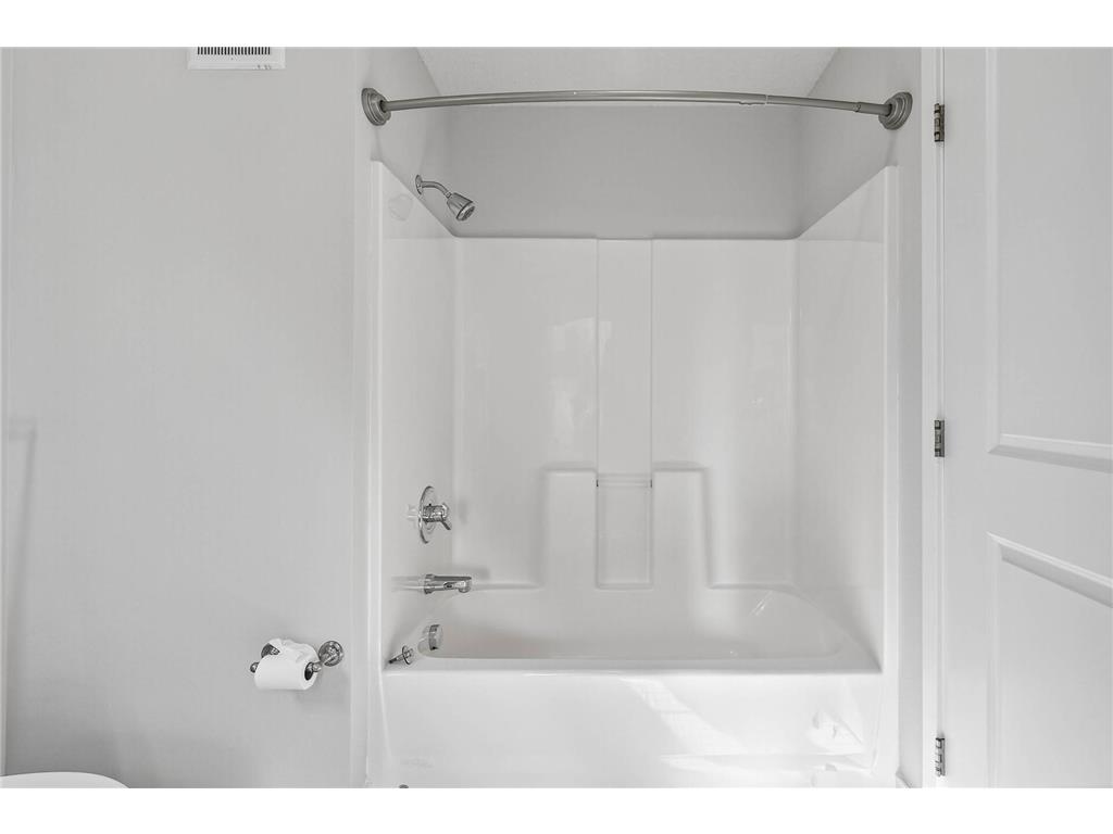 619 8th Street SE #315 Minneapolis MN 55414 7001145 image19