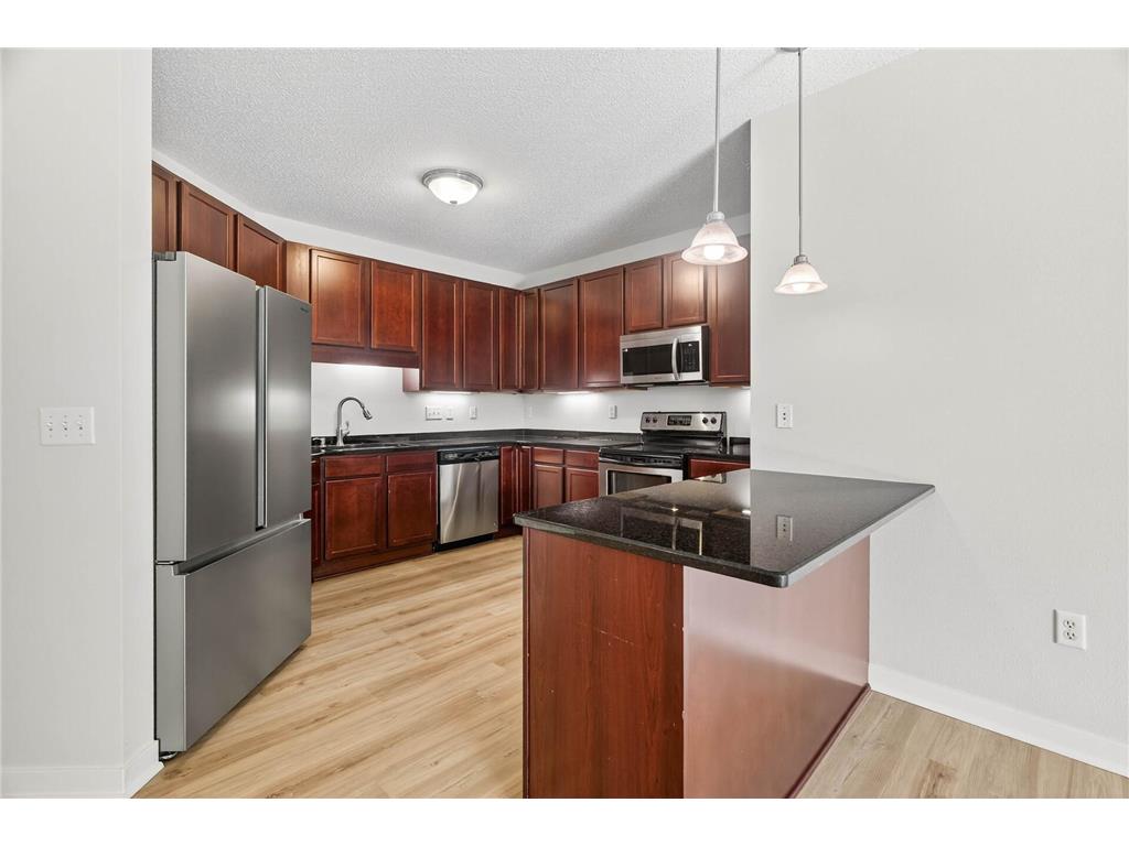 619 8th Street SE #315 Minneapolis MN 55414 7001145 image9