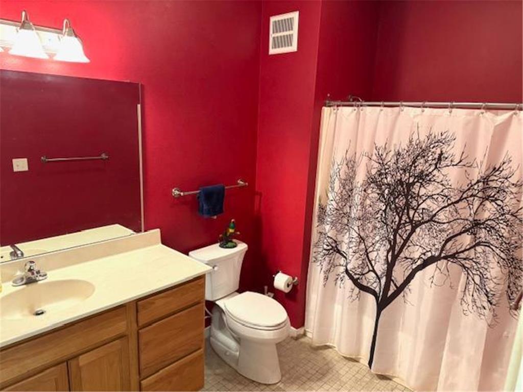 619 8th Street SE #409 Minneapolis MN 55414 6777452 image18