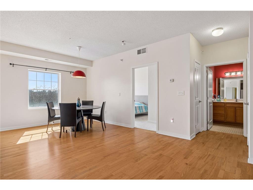 619 8th Street SE #409 Minneapolis MN 55414 7013748 image17