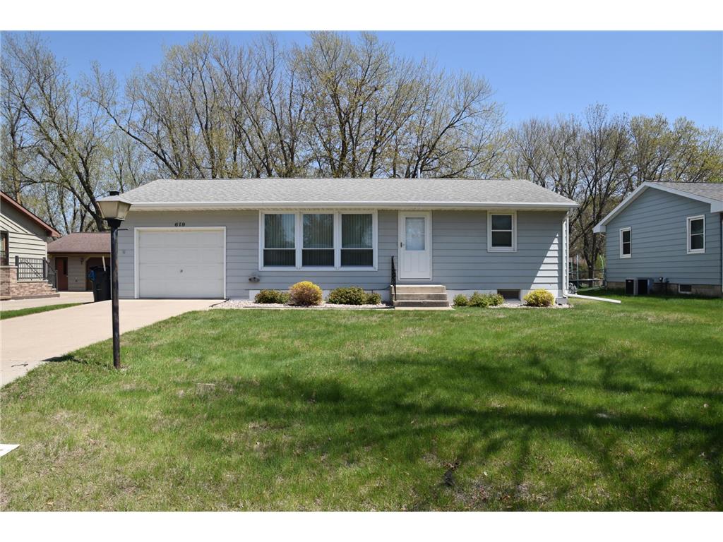 619 Ash Road Worthington MN 56187 6715167 image1