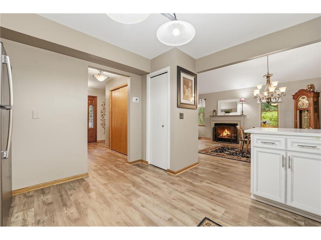 619 Birchwood Avenue White Bear Lake MN 55110 - White Bear 7077012 image15