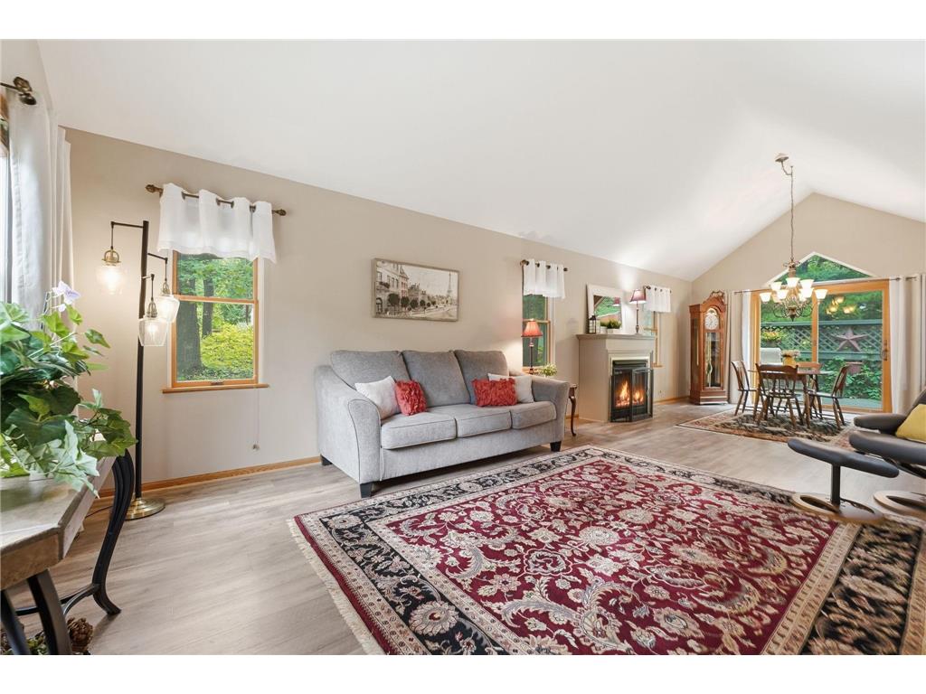 619 Birchwood Avenue White Bear Lake MN 55110 - White Bear 7077012 image4