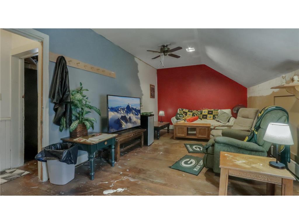 619 Broadway Street S Menomonie WI 54751 6541052 image25