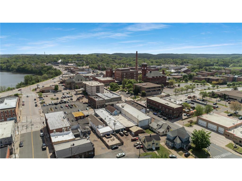 619 Broadway Street S Menomonie WI 54751 6541052 image29