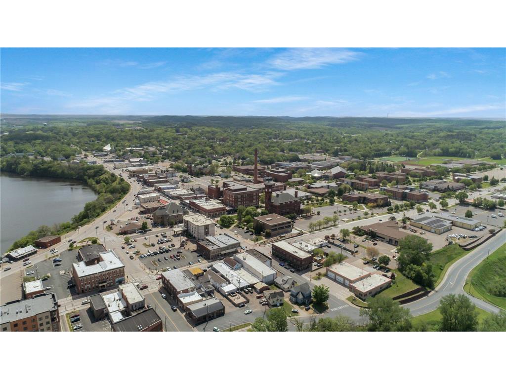 619 Broadway Street S Menomonie WI 54751 6541052 image6