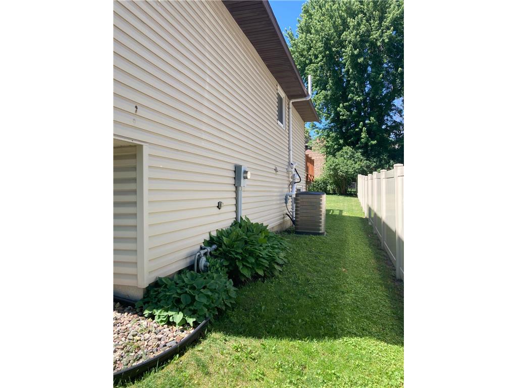 619 Chalet Drive NW Rochester MN 55901 7084911 image18