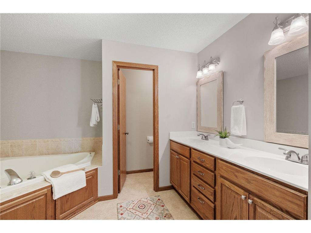 619 Crane Creek Lane Eagan MN 55121 7035821 image17