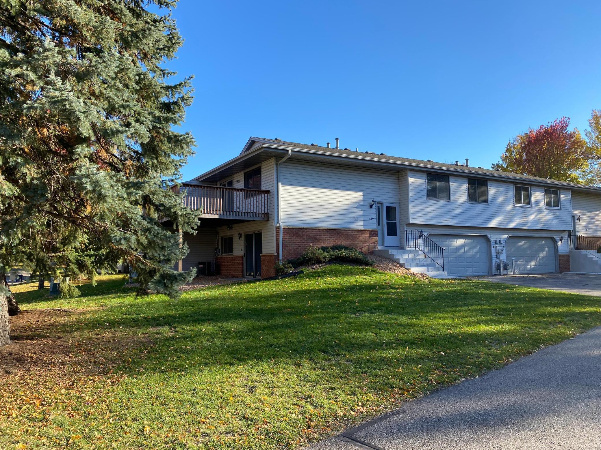 619 E 143rd Street Burnsville MN 55337 6121158 image1