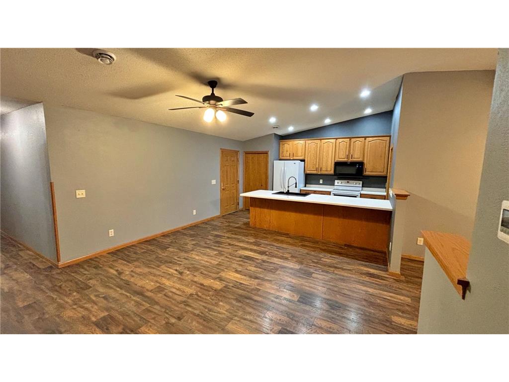 619 Fir Avenue NE Montgomery MN 56069 6804497 image14