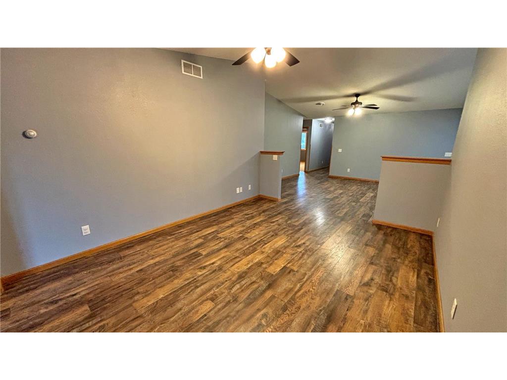 619 Fir Avenue NE Montgomery MN 56069 6804497 image25