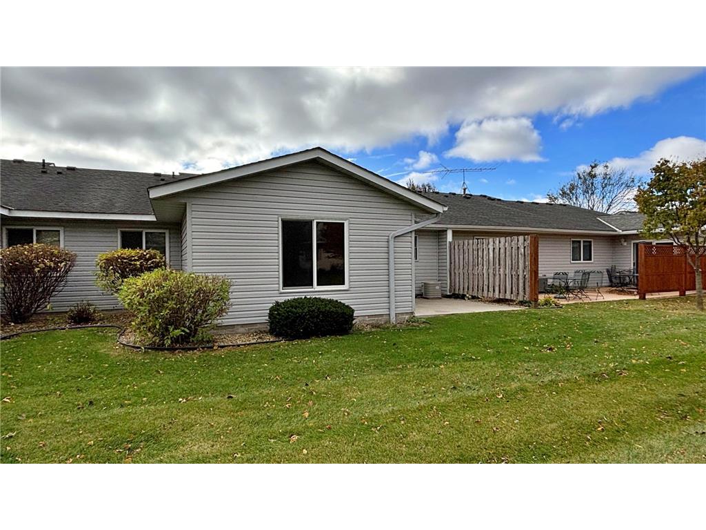 619 Fir Avenue NE Montgomery MN 56069 6804497 image9