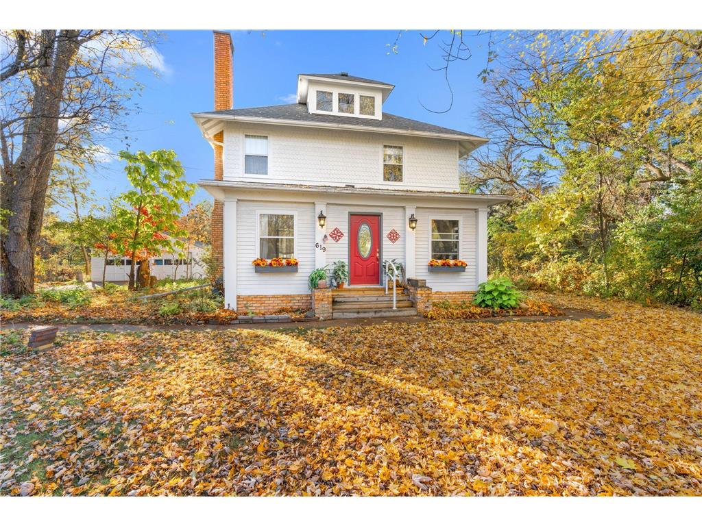 619 N Grove Street Mora MN 55051 6616745 image1